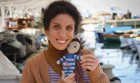 ‏ مسلسلات رمضان :جمهور (بالدم) يتفاعل مع مشهد طريف لـ سينتيا كرم وماريلين نعمان   صورة رقم 1