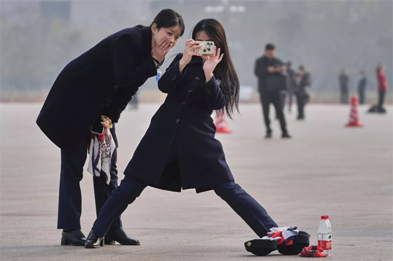 إليكم أطرف الصور لأبرز أحداث العالم لهذا الأسبوع صورة رقم 2 إليكم أطرف الصور لأبرز أحداث العالم لهذا الأسبوع صورة رقم 2