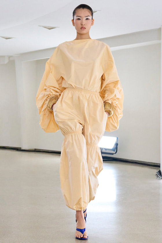 الجمبسوت المحتشم: لإطلالة أنيقة وعملية في رمضان (صور) صورة رقم 3