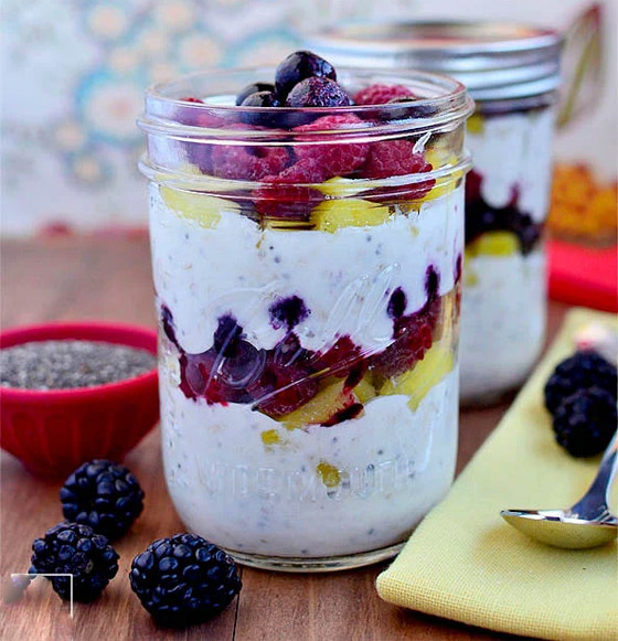 صورة رقم 5 - إليكم طريقة تحضير بارفيه الشوفان بالزبادي والفواكه للسحور صورة رقم 5 - إليكم طريقة تحضير بارفيه الشوفان بالزبادي والفواكه للسحور