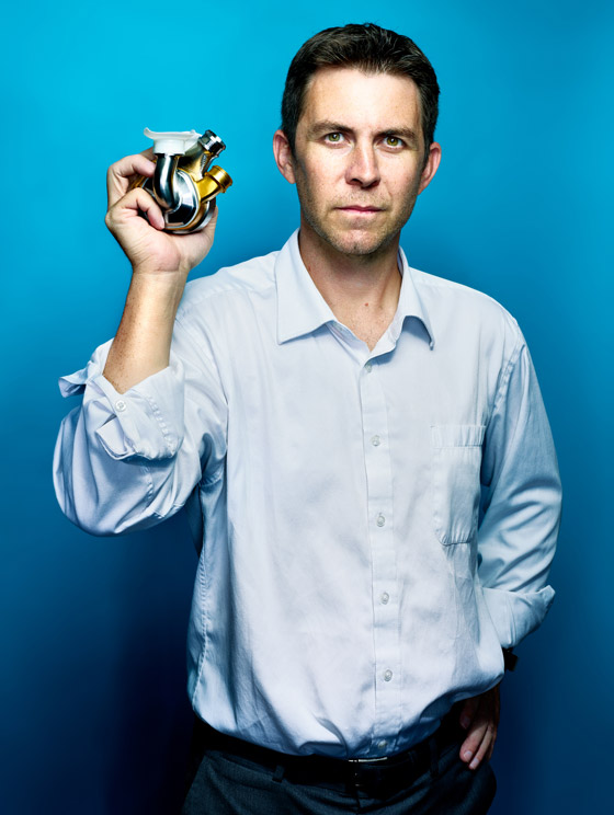 قلب تيتانيوم اصطناعي يُبقي رجلا أستراليا على قيد الحياة 100 يوم.. صور صورة رقم 3