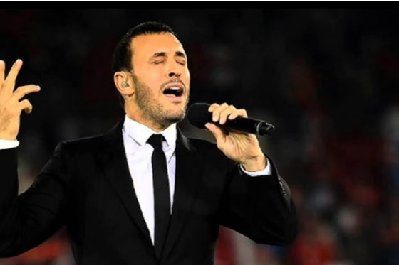 كاظم الساهر وجنات يهديان الأمهات اغنية  (أمي) في عيدهن صورة رقم 3