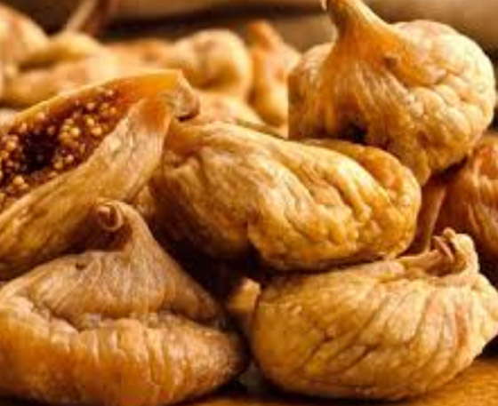 تناول التين المجفف بهذه الطريقة على الفطار ينظم سكر الدم ويعزز مناعتك صورة رقم 3