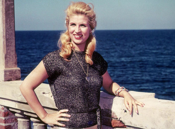 اجمل الاغاني الكلاسيكية لست الحبايب بمناسبة عيد الام..  صورة رقم 5