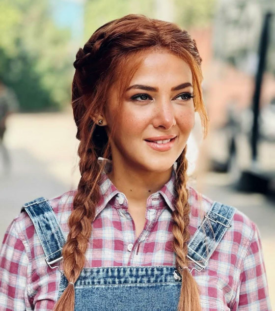 مسلسلات رمضان 2025: دنيا سمير غانم تسقط من الموتوسيكل في (عايشة الدور) صورة رقم 2