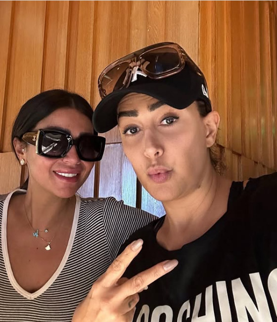 شركة فرنسية تتهم غادة عبد الرازق وابنتها بالنصب! لم تدفع 50 ألف يورو فواتير الفنادق والسيارات! صورة رقم 1