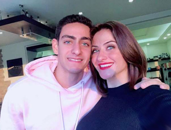 هيدي كرم: ابني شارك بعمر 6 سنوات في كليب أخاصمك اه مع نانسي عجرم! قعد يسبّل لها! صورة رقم 4