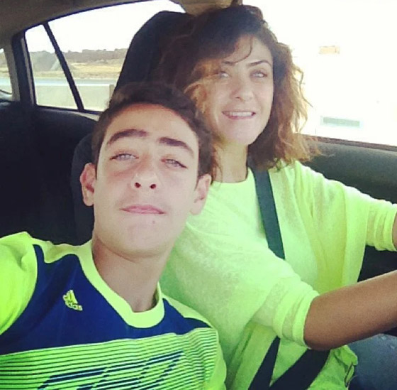 هيدي كرم: ابني شارك بعمر 6 سنوات في كليب أخاصمك اه مع نانسي عجرم! قعد يسبّل لها! صورة رقم 10