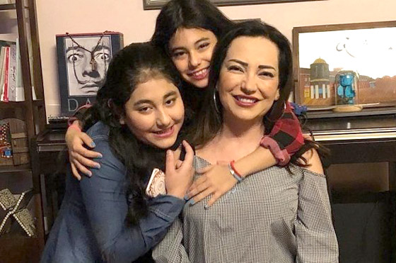 مريم ابنة أمل عرفة وعبدالمنعم عمايري تخطف الأسماع والأنظار بغنائها لشيرين عبد الوهاب صورة رقم 4