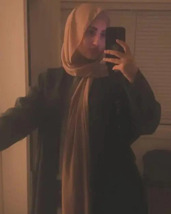 حلا شيحة تنشر صورة لابنتها خديجة بالحجاب صورة رقم 3