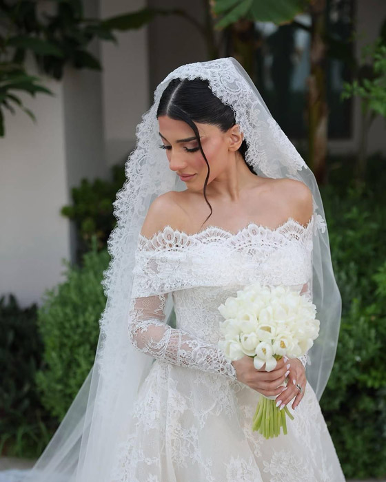 زواج أسطوري لـ نارين بيوتي: إطلالاتها المبهرة تخطف الأنظار صورة رقم 3