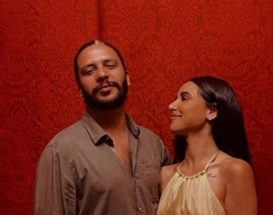 آية سماحة وزوجها يشتمان الصحفيين ثم يعتذران بعد موجة هجوم شديدة والمطالبة بالتحقيق معهما! صورة رقم 2