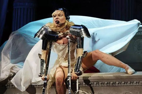 الشرطة البرازيلية تعلن إحباط هجوم تفجيري بالقنابل بحفل ليدي غاغا صورة رقم 3