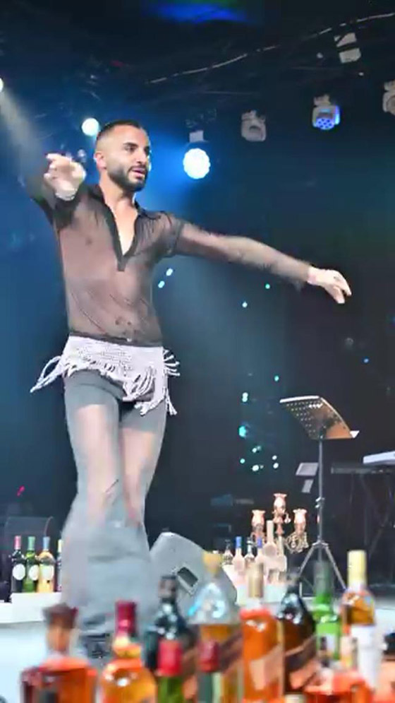 إيليا سعد راقص شرقي لبناني: رحلتي لم تكن سهلة والرقص الشرقي ليس للنساء فقط! صورة رقم 2