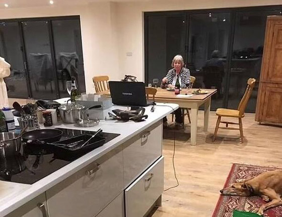 هدم منزل لزوجين مسنين بقيمة مليون دولار يثير الجدل في بريطانيا صورة رقم 5