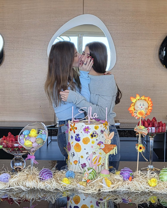 علاقة نانسي عجرم مع بناتها تخطف الاهتمام: أمومة وصداقة ومحبة متبادلة صورة رقم 5