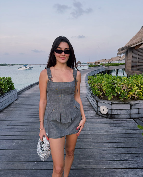 صور أجمل اللحظات مع النجمات أثناء رحلاتهن لجزر المالديف صورة رقم 9