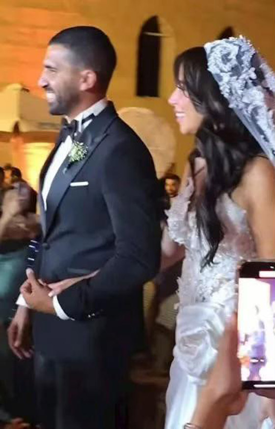 زفاف ماهيتاب ابنة ماجد المصري للمرة الثانية، ووالدها يبكي تأثرا صورة رقم 3