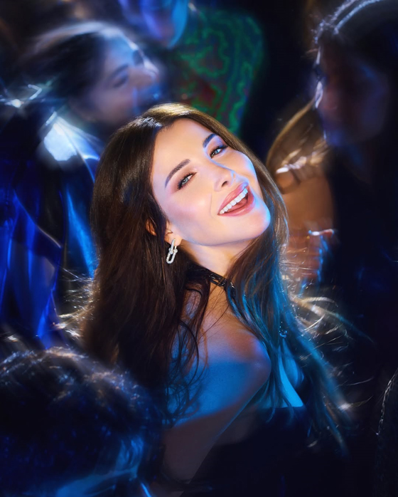 أجمل إطلالات النجمات هذا الصيف: نانسي عجرم، نجوى كرم، نوال الزغبي، عبير نعمة ورحمة رياض صورة رقم 2