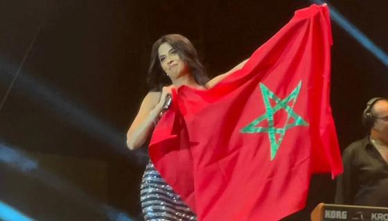 انتقادات واسعة للفنانة المصرية روبي في مهرجان موازين في المغرب! تُغني بجسمها ولبسها جرئ! صورة رقم 1