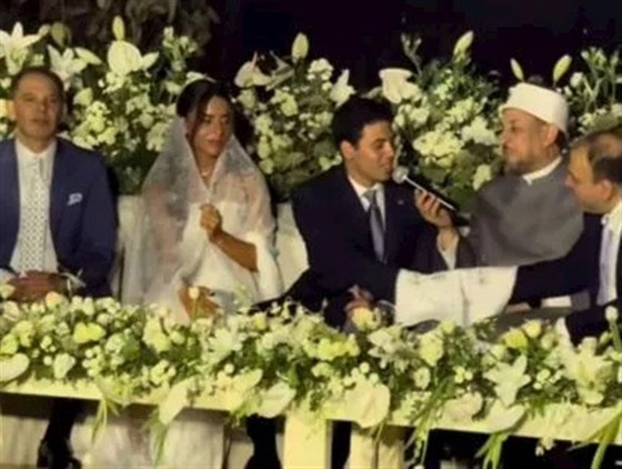 عقد قران حفيد عادل إمام في أجواء عائلية.. ما سبب غياب الزعيم؟ صورة رقم 1