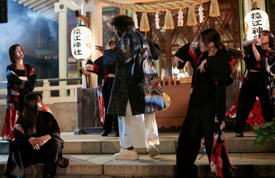 كاريزما: أول أغنية مصرية يابانية يطلقها الفنان (شو) من طوكيو صورة رقم 2