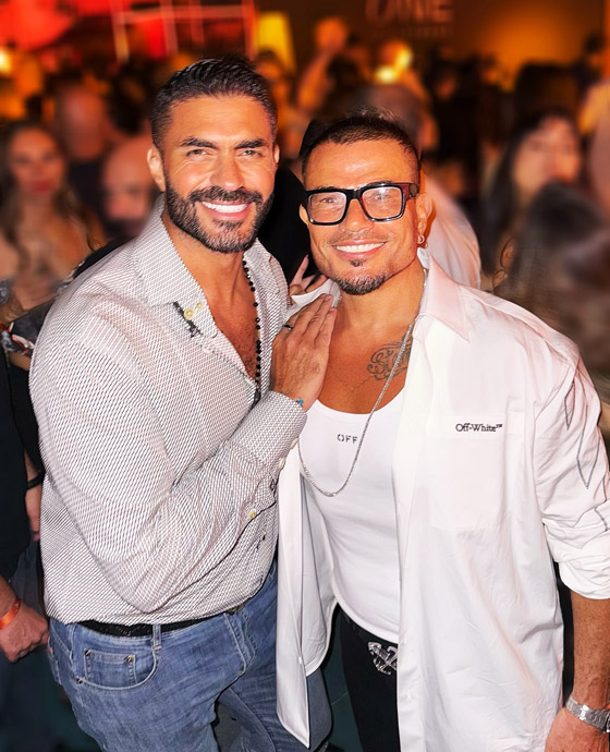 بكاء ولحظات مؤثرة: لقطات نادرة من زفاف الفنان خالد سليم وزوجته خيرية صورة رقم 1