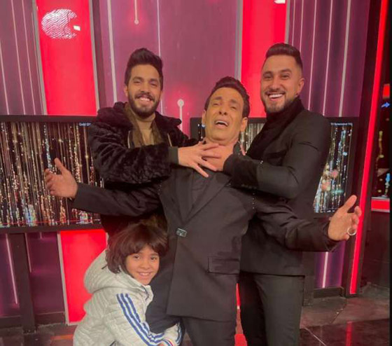 نجوم ظهروا مع أبنائهم بأعمالهم الفنية منهم نانسي عجرم، فضل شاكر وعمرو دياب   صورة رقم 6