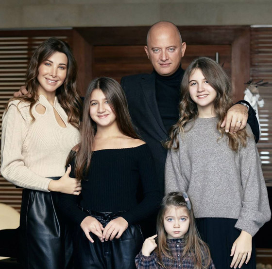 نجوم ظهروا مع أبنائهم بأعمالهم الفنية منهم نانسي عجرم، فضل شاكر وعمرو دياب   صورة رقم 3