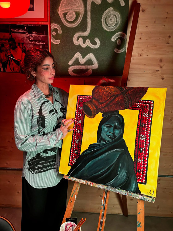 ما هي هوايات أبناء النجوم؟ تيا ابنة نوال الزغبي، كنزي ابنة عمرو دياب، لي لي ابنة أحمد حلمي ومنى زكي، و.. صورة رقم 6