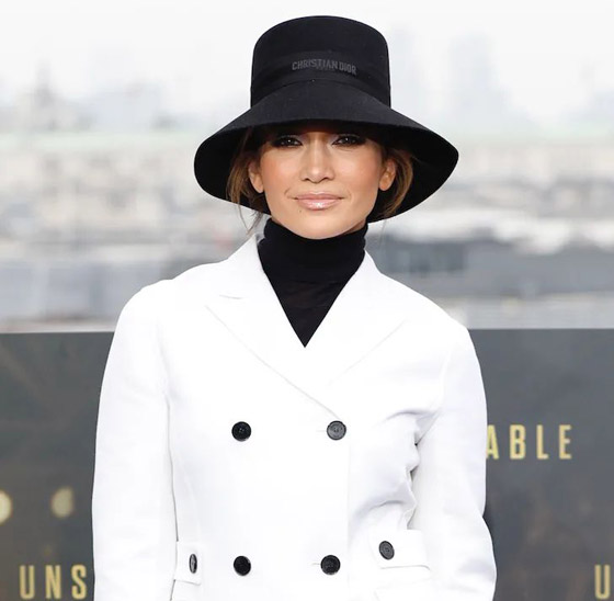 كم تقاضت جينيفر لوبيز مقابل إحياء حفل زفاف ابنة ملياردير هندي؟ الرقم خرافي! صورة رقم 3