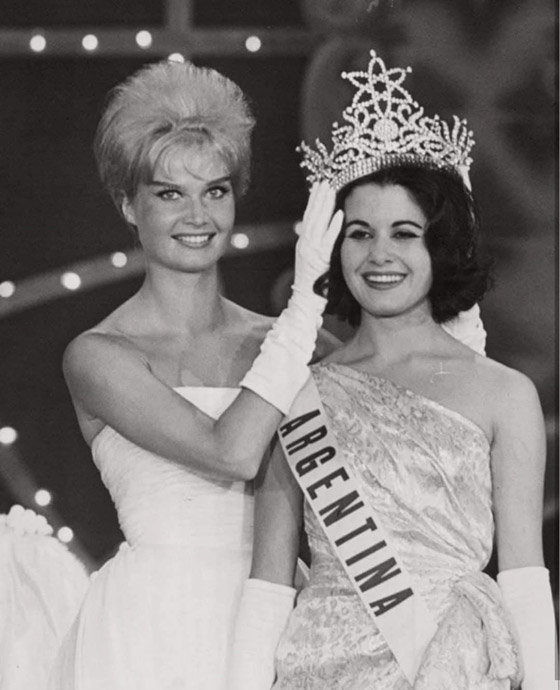 رحيل ملكة جمال الكون الأرجنتينية لعام 1962... صورة رقم 2