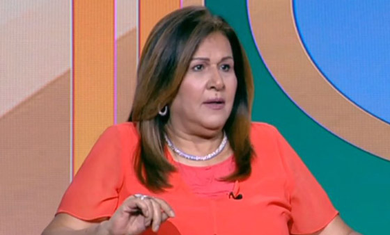 ناقدة فنية عن شيرين عبد الوهاب: صوتها مشروخ، ومدير أعمالها كان بوّاب حارس عمارة! صورة رقم 5