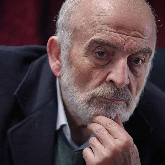 ممثل سوري يغضب المصريين بعد سخريته من نطق فناني مصر  اللغة العربية الفصحى! ثم يعتذر! صورة رقم 1