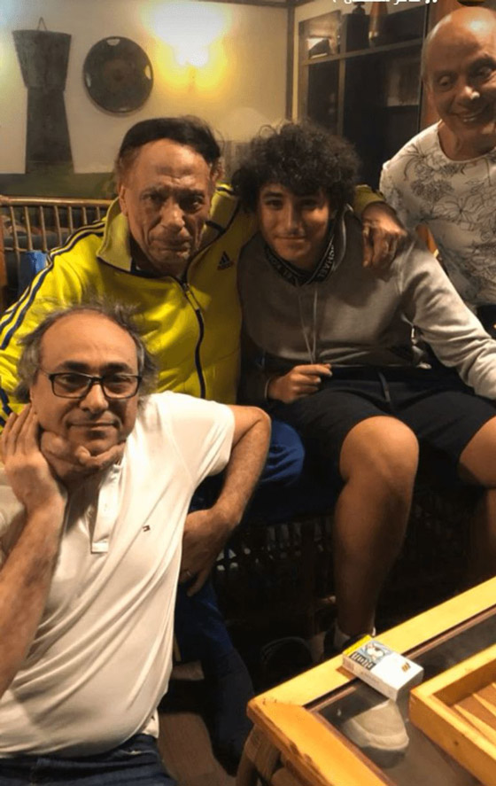 احدث صورة للزعيم عادل إمام بعد غياب طويل يُشعل مواقع التواصل..  صورة رقم 2