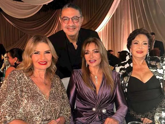 النجوم بزفاف نجل بيومي فؤاد: يسرا، احمد سعد، دنيا وايمي سمير غانم، كريم محمود عبدالعزيز و.. صورة رقم 4