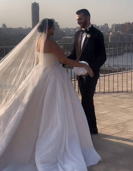 النجوم بزفاف نجل بيومي فؤاد: يسرا، احمد سعد، دنيا وايمي سمير غانم، كريم محمود عبدالعزيز و.. صورة رقم 6