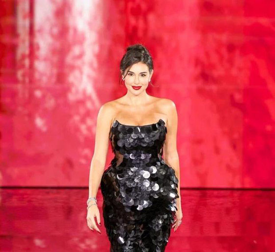 صورة رقم 1 - من ياسمين صبري إلى آيشواريا راي إلى كيندال جينر.. إطلالات النجمات بعرض لوريال باريس صورة رقم 1 - من ياسمين صبري إلى آيشواريا راي إلى كيندال جينر.. إطلالات النجمات بعرض لوريال باريس