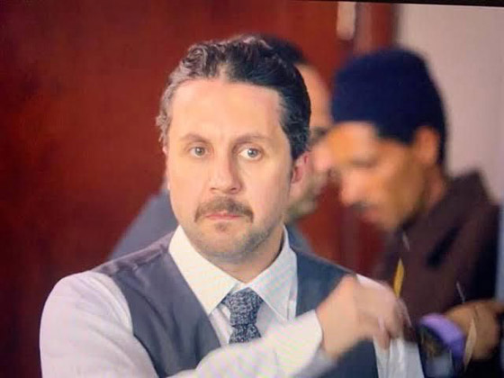 فتاة مصابة بالسرطان تًُفاجَأ بزيارة من الفنان المصري هشام ماجد.. كيف كان رد فعلها؟ صورة رقم 3 فتاة مصابة بالسرطان تًُفاجَأ بزيارة من الفنان المصري هشام ماجد.. كيف كان رد فعلها؟ صورة رقم 3