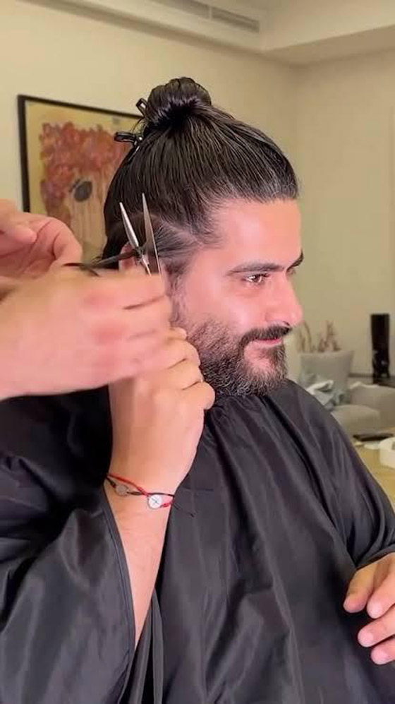 ناصيف زيتون يقص شعره الطويل ويظهر بـ لوك جديد.. وينتظر ذا فويس! صورة رقم 2 ناصيف زيتون يقص شعره الطويل ويظهر بـ لوك جديد.. وينتظر ذا فويس! صورة رقم 2