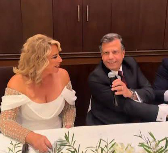 زواج المخرجة الجريئة إيناس الدغيدي في عمر 72 يخطف الاهتمام صورة رقم 2 زواج المخرجة الجريئة إيناس الدغيدي في عمر 72 يخطف الاهتمام صورة رقم 2