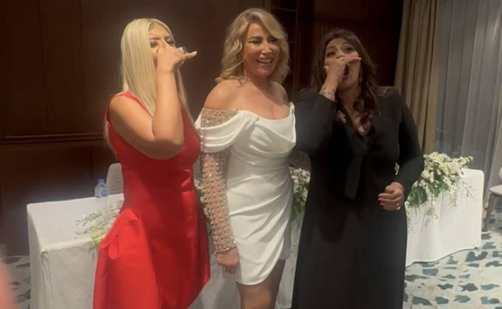 زواج المخرجة الجريئة إيناس الدغيدي في عمر 72 يخطف الاهتمام صورة رقم 11 زواج المخرجة الجريئة إيناس الدغيدي في عمر 72 يخطف الاهتمام صورة رقم 11