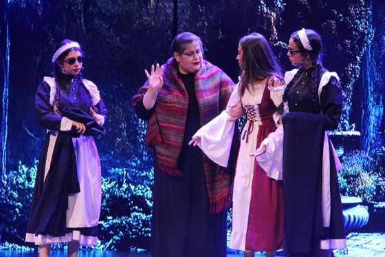 المسرحية الاستعراضية الرائعة (ثلجية) تعود إلى حيفا بعد ان لامست القلوب وأبهرت الجمهور صورة رقم 5 المسرحية الاستعراضية الرائعة (ثلجية) تعود إلى حيفا بعد ان لامست القلوب وأبهرت الجمهور صورة رقم 5