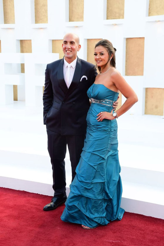 إطلالات جريئة للنجوم تشعل السجادة الحمراء في حفل افتتاح مهرجان الجونة.. صورة رقم 1 إطلالات جريئة للنجوم تشعل السجادة الحمراء في حفل افتتاح مهرجان الجونة.. صورة رقم 1