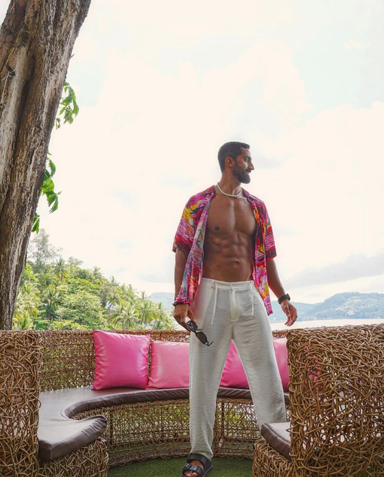 الفنانة الجميلة مي عز الدين تعلن زواجها وتفاجئ الجميع! تعرّف على العريس.. صورة رقم 7 الفنانة الجميلة مي عز الدين تعلن زواجها وتفاجئ الجميع! تعرّف على العريس.. صورة رقم 7