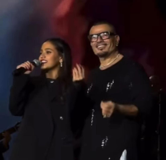 جانا عمرو دياب تشارك والدها الهضبة في غناء (خطفوني) وتخطف الأضواء صورة رقم 2 جانا عمرو دياب تشارك والدها الهضبة في غناء (خطفوني) وتخطف الأضواء صورة رقم 2