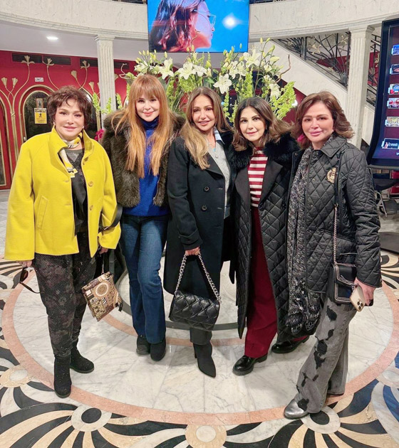 لقاء فني وغذاء على شرف ماجدة الرومي جمع النجمات إلهام شاهين، ليلى علوي، لبلبة وكارول سماحة على النيل صورة رقم 1