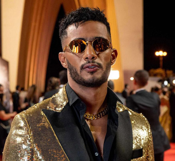  أشرف زكي يكشف خلافات الفنانين، التنافس بين العوضي ومحمد عادل امام  وأجر عبلة كامل صورة رقم 1