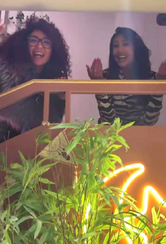 نجوم الفن يغنّون (جاري يا جاري) في سهرة رمضانية باجواء المرح والعفوية  ويشعلون مواقع التواصل صورة رقم 5