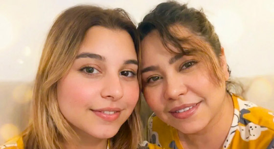 صورة رقم 2 - ظهور مفاجئ للنجمة شيرين عبد الوهاب مع ابنتها يسعد جمهورها ويبدد شائعات تدهور صحتها صورة رقم 2 - ظهور مفاجئ للنجمة شيرين عبد الوهاب مع ابنتها يسعد جمهورها ويبدد شائعات تدهور صحتها